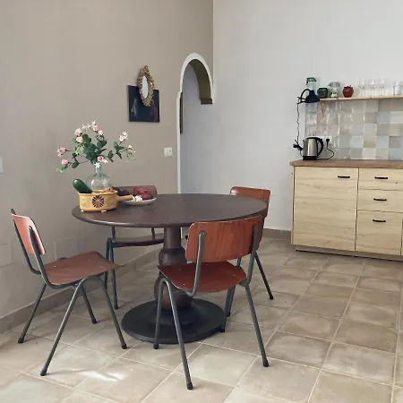 Casa Clemente 32, Private House With Plunge Pool Apartment *